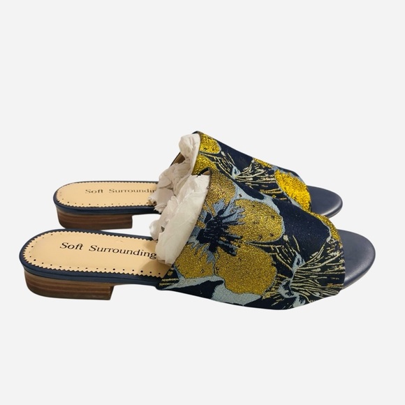 Soft Surroundings Priya Size 11 Brocade Fabric Slides Blue Gold - Picture 3 of 10